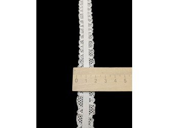 Резинка-рюш 1,8 см. БЕЛАЯ двухсторонняя Резинка-рюш 1,8 см. БЕЛАЯ двухсторонняя
